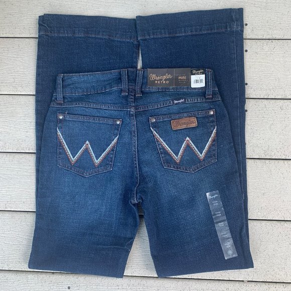 Wrangler Denim - Wrangler Mae Trouser Jeans Mid Rise in Quinn Wide Leg Size 7 NWT